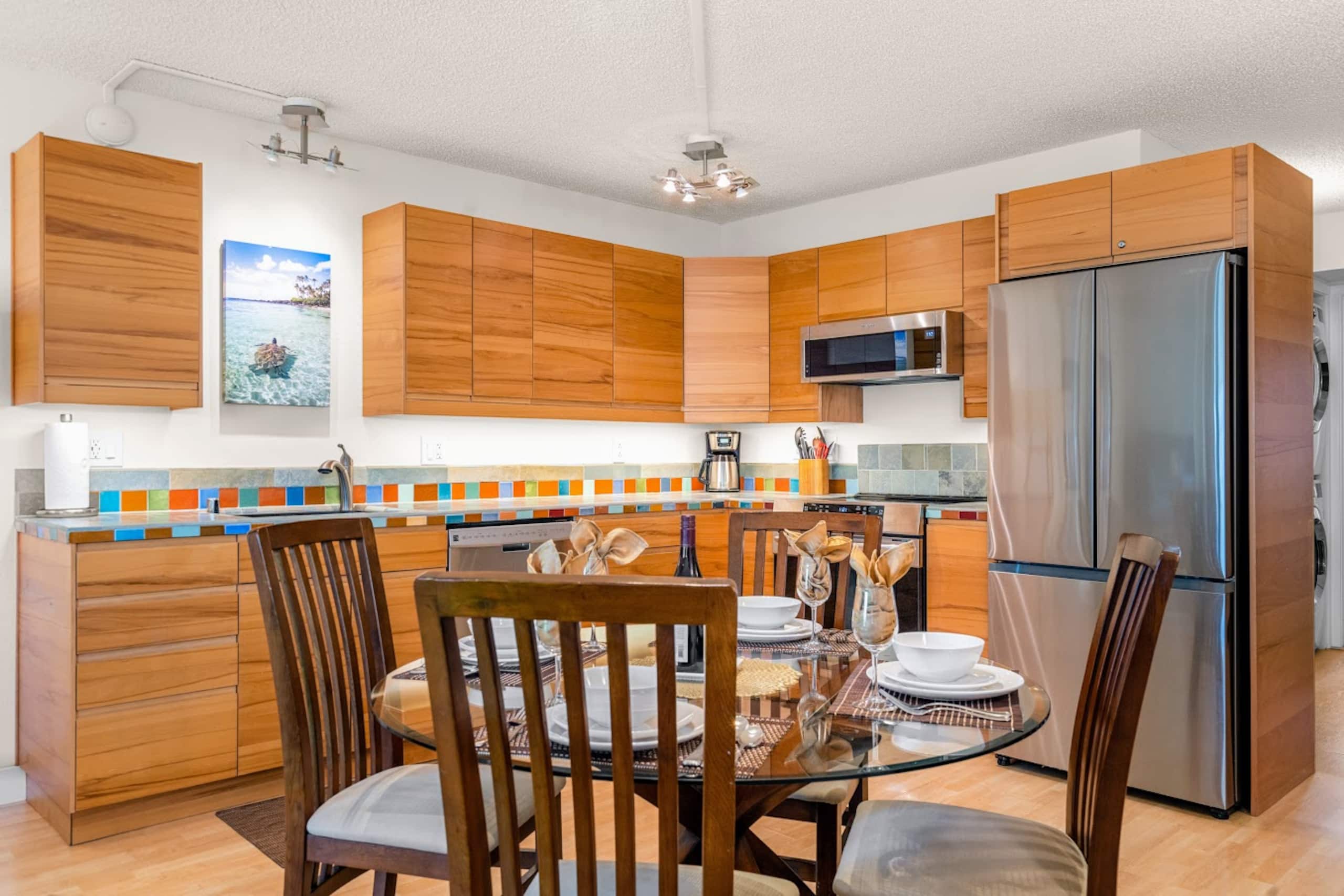 Condo in Kihei · ★4.85 · 1 bedroom · 2 beds · 1 bath - Image 4