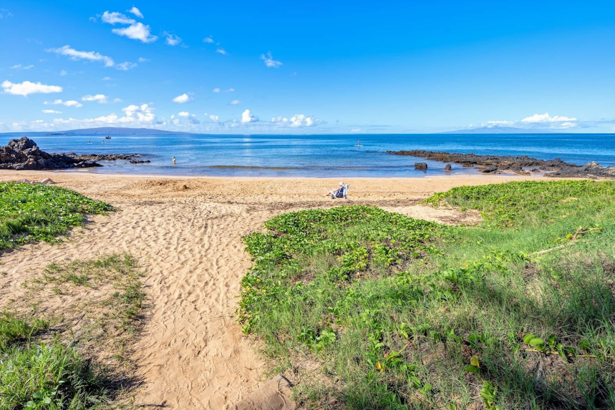 Condo in Kihei · ★4.85 · 1 bedroom · 2 beds · 1 bath - Image 16