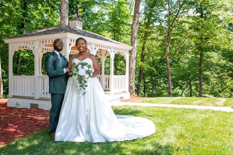 Whisper Chateau Weddings Reunions Retreats 75 Plus