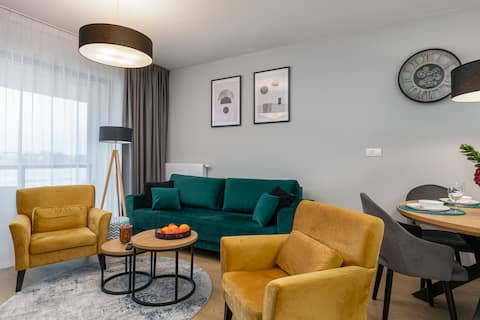 Marynarska 10D | Apartment with Parking | Clima