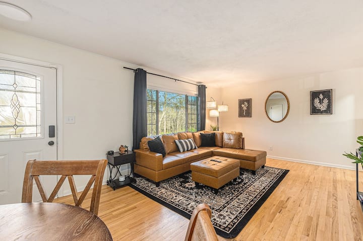 Waldo Speakeasy - Houses for Rent in Kansas City, Missouri, United