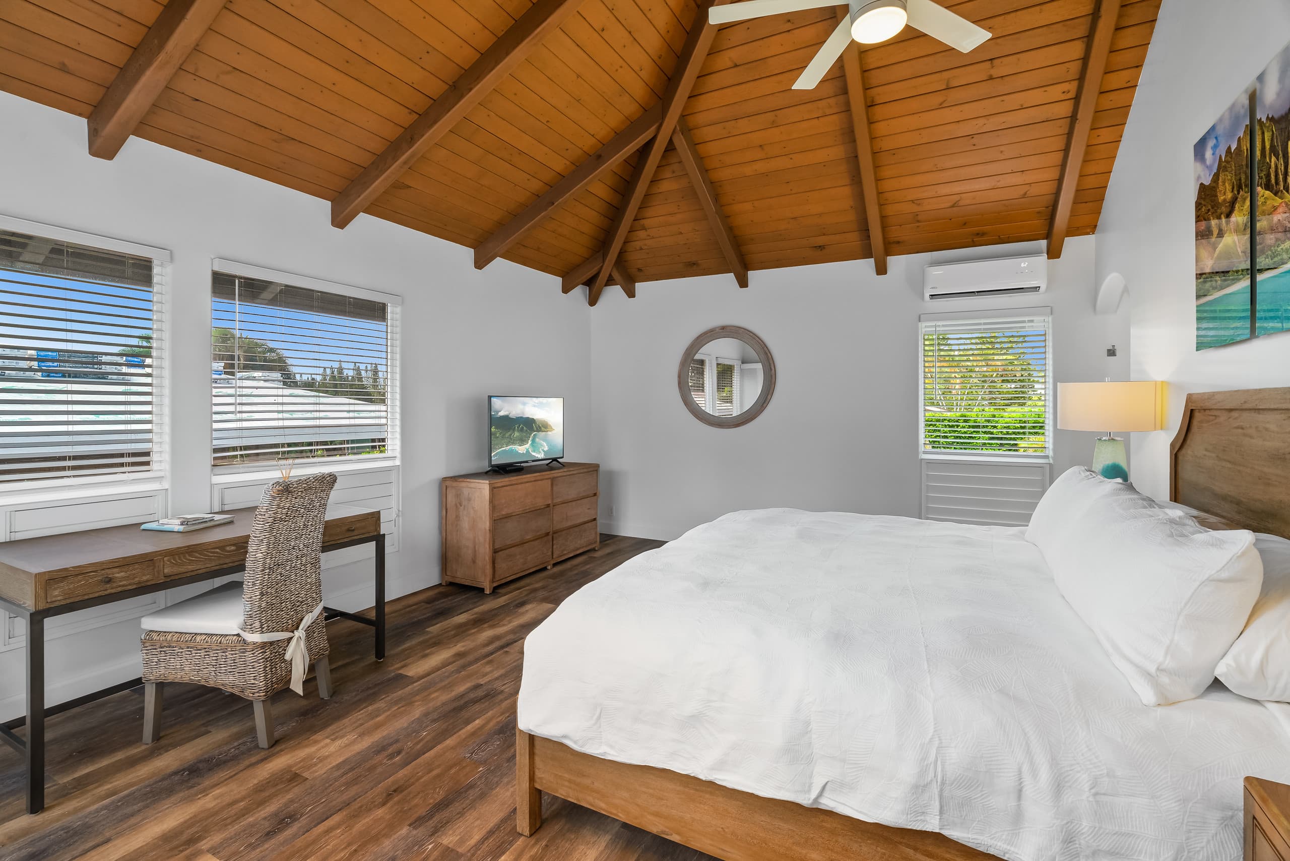 Home in Princeville · ★5.0 · 3 bedrooms · 4 beds · 2 baths - Image 15