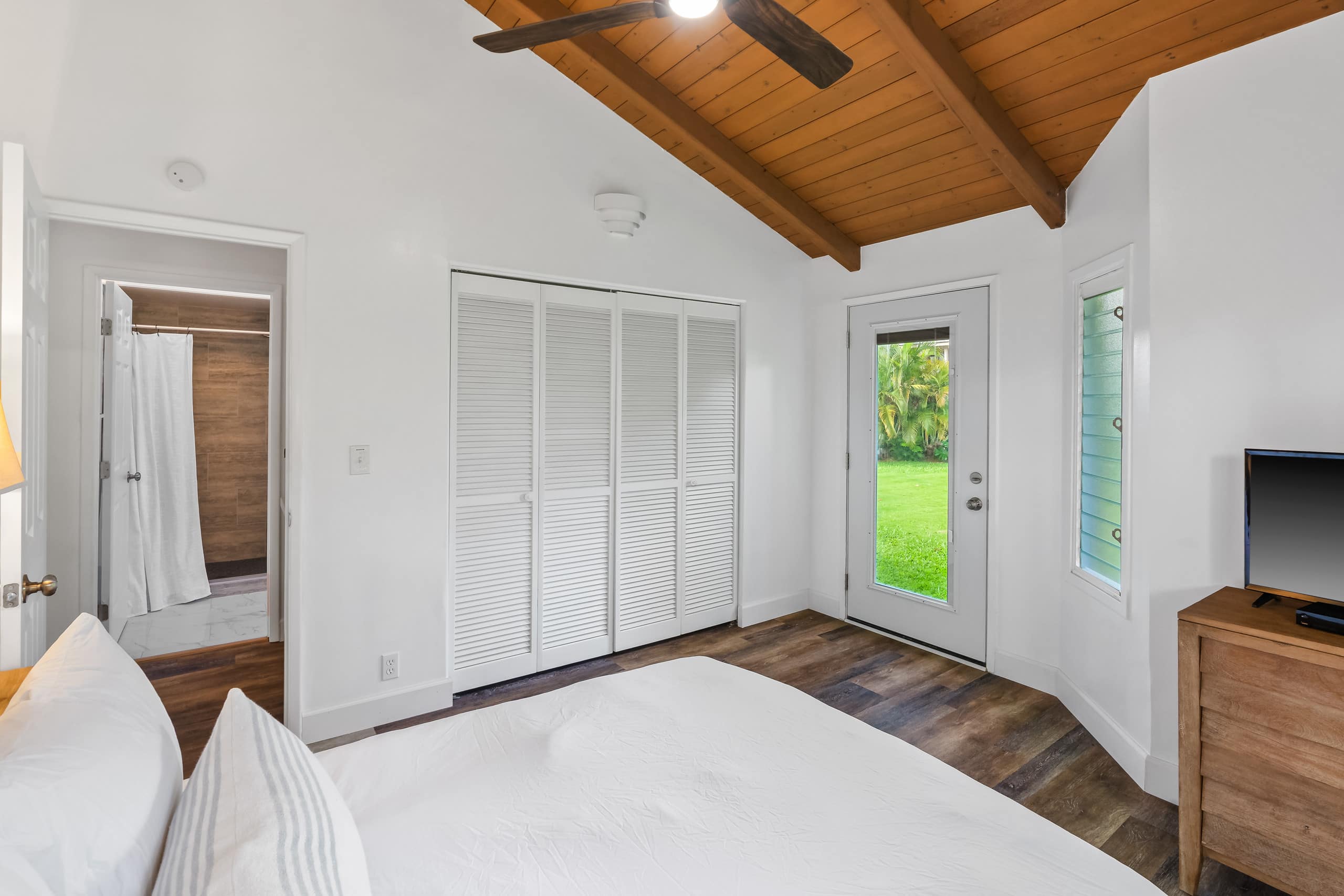 Home in Princeville · ★5.0 · 3 bedrooms · 4 beds · 2 baths - Image 21