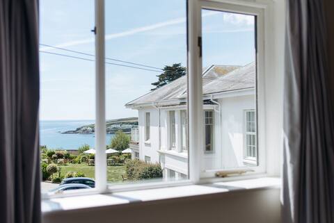 The Lookout at The Rosevine - 4 Bedrooms