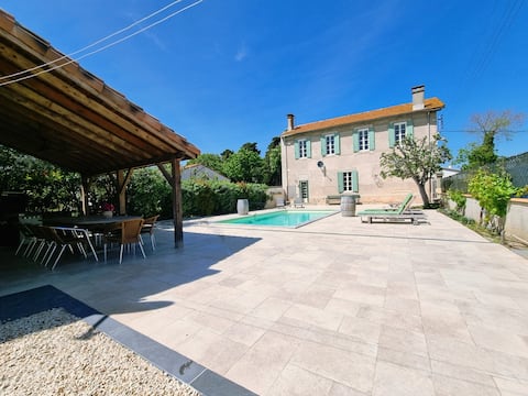 Tasteful maison de maître with private pool