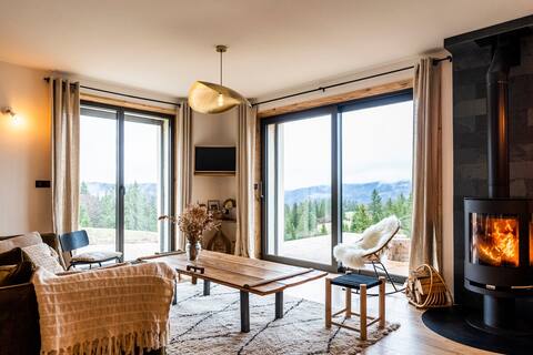 Prestigious cottage with exceptional view