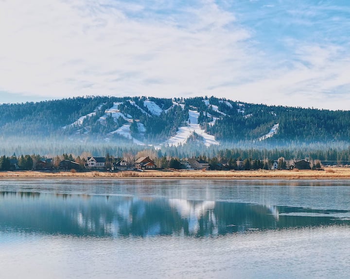 CASA FRENTE AL LAGO | Cerca de Snow Summit/Bear Mountain Resorts