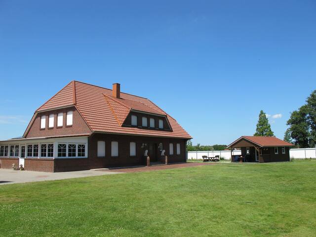 Heinz-Werner Frank managed Airbnb listing 1