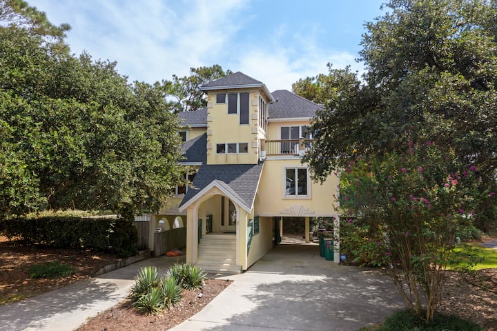 Ultra Classic: Private Pool | Hot Tub | Gym Access - Corolla, NC