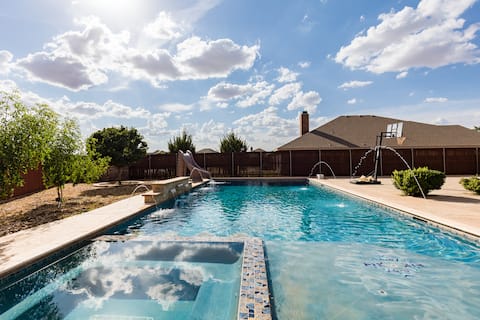 The ultimate resort ranch style pool home