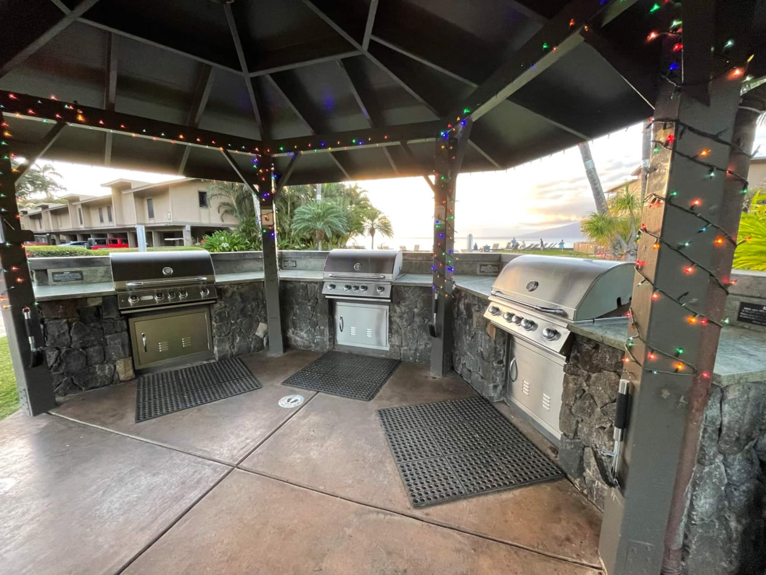 Condo in Lahaina · ★4.94 · 1 bedroom · 2 beds · 1 private bath - Image 6