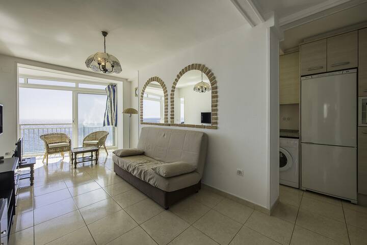 Apartment with sea views in Platja d’Aro gallery image 4