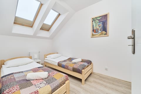 Top performing Airbnb: Drabika 81 | Apartment with Balcony and Parking in Jagodno