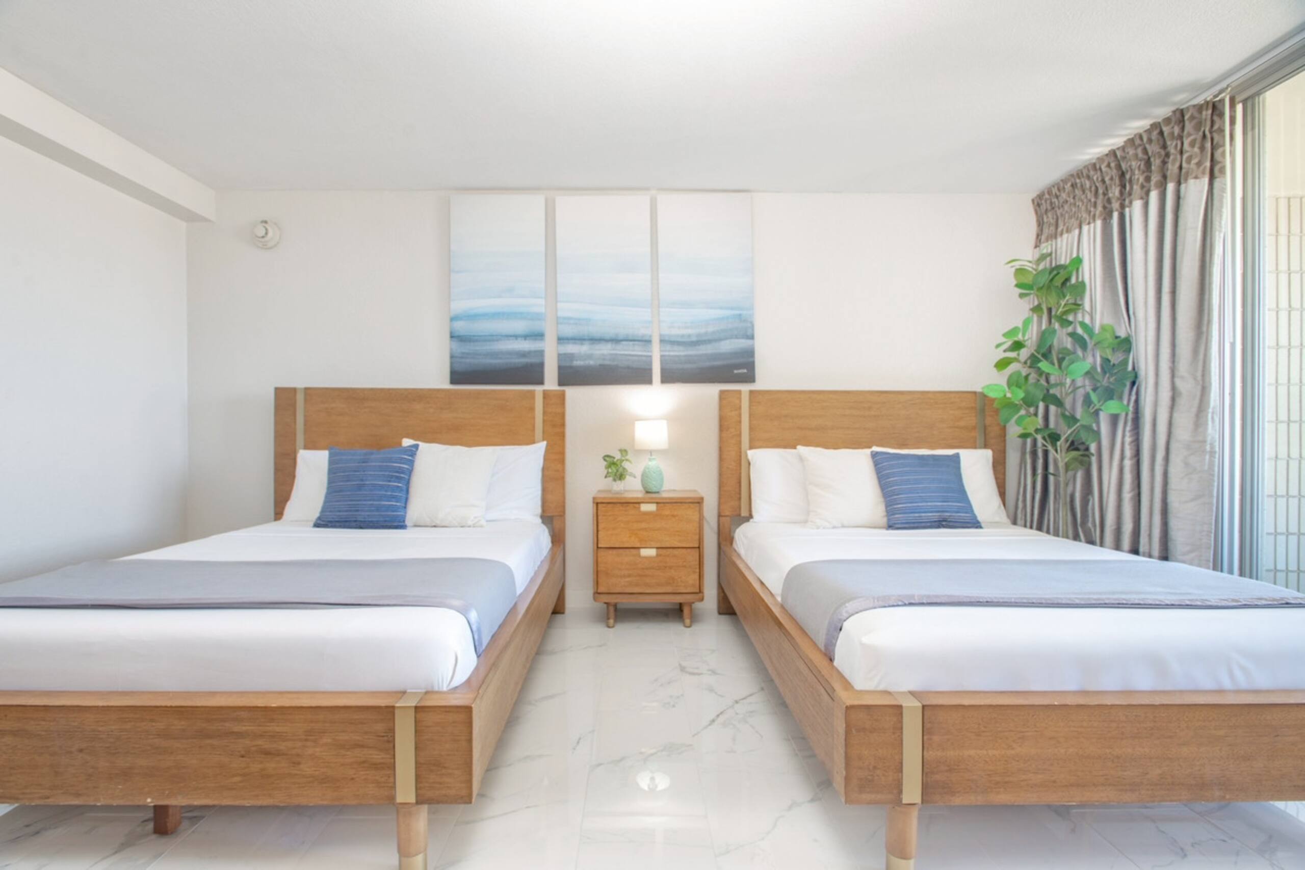Condo in Honolulu · ★4.58 · 1 bedroom · 2 beds · No bathroom - Image 5