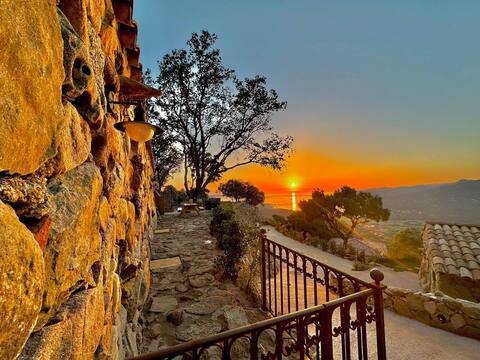 Caseddu IN Leccia sea view and swimming pool