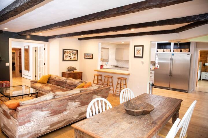 Waterfront Home at the River Haven Sanctuary gallery image 3