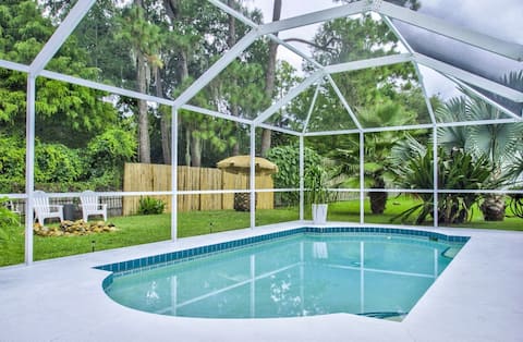 3BR Pool Home - Close To Beaches - Tropical Escape
