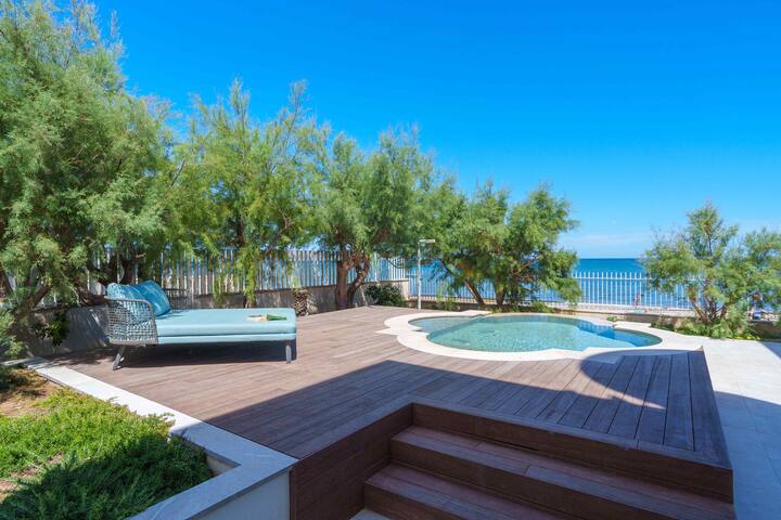 Beach Nest Villa gallery image 2