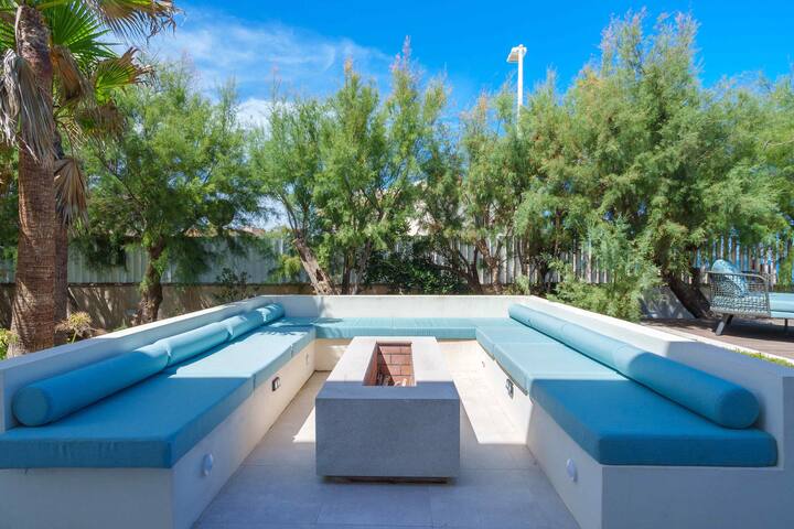 Beach Nest Villa gallery image 5