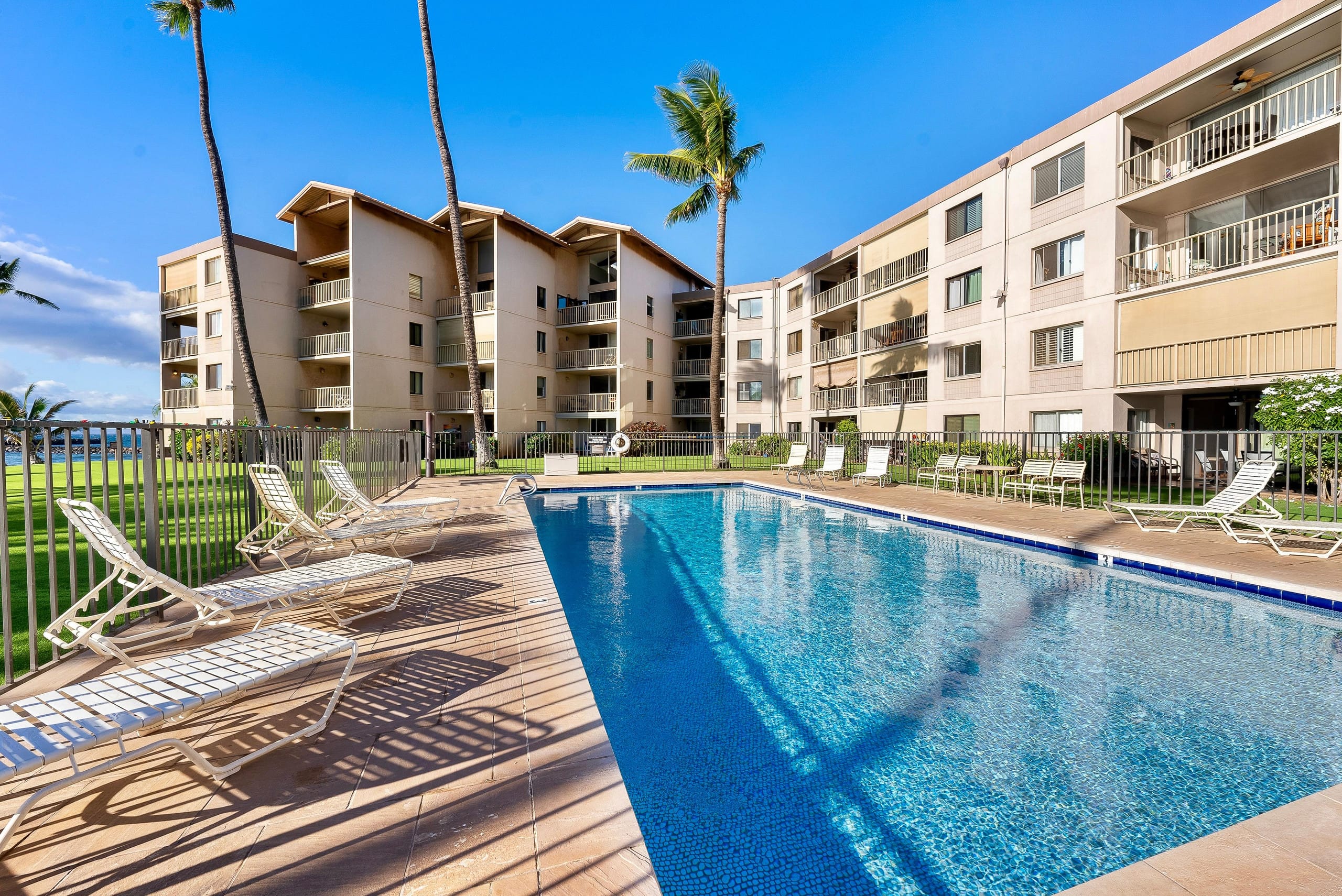 Condo in Wailuku · ★4.97 · 1 bedroom · 1 bed · 1 private bath - Image 26