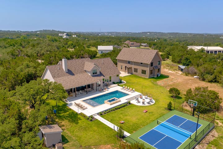Epic 12BR Retreat | Pool, Theater Near Jester King