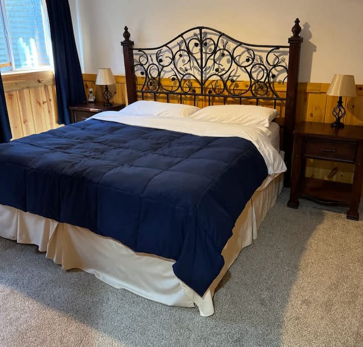 Dormitorio de nivel inferior