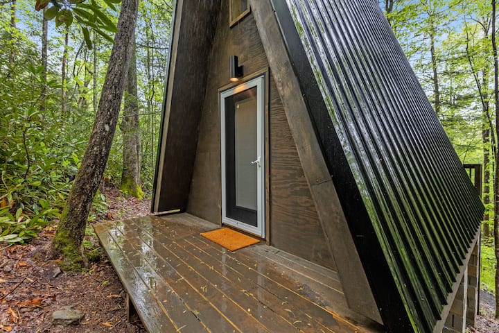 Creekside - Camping Cabin Retreat - RRG, KY - Cabins for Rent in