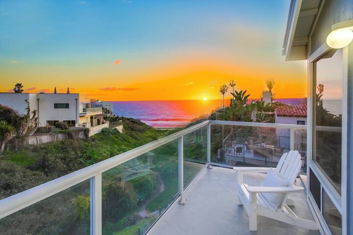 Direct Beach Access * 3 Story House * Ocean Views gallery image 2