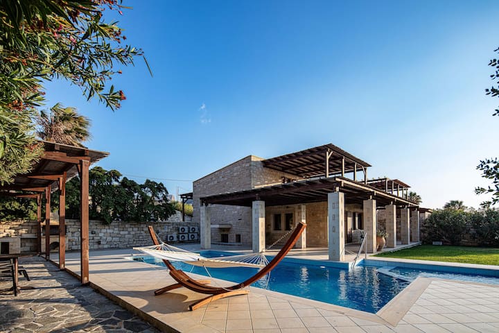 Villa Helios gallery image 3
