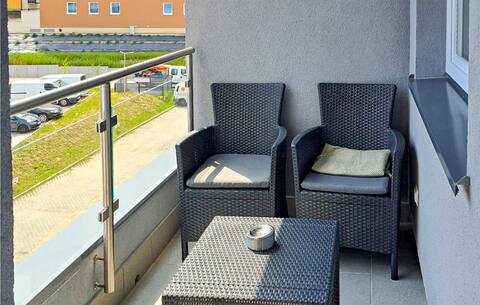 Awesome apartment in Koszalin with kitchen