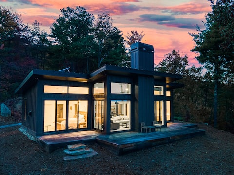 Lost Ridge - Luxury Tiny House w/ Stunning Views!
