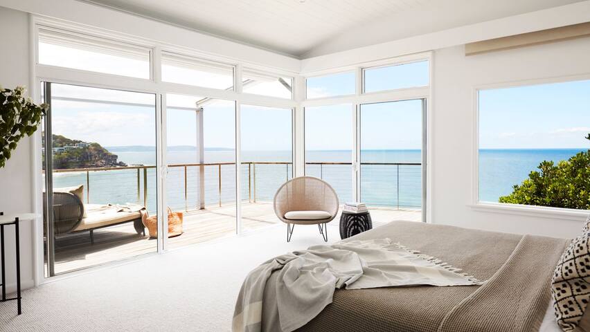 Malo, Whale Beach gallery image 4