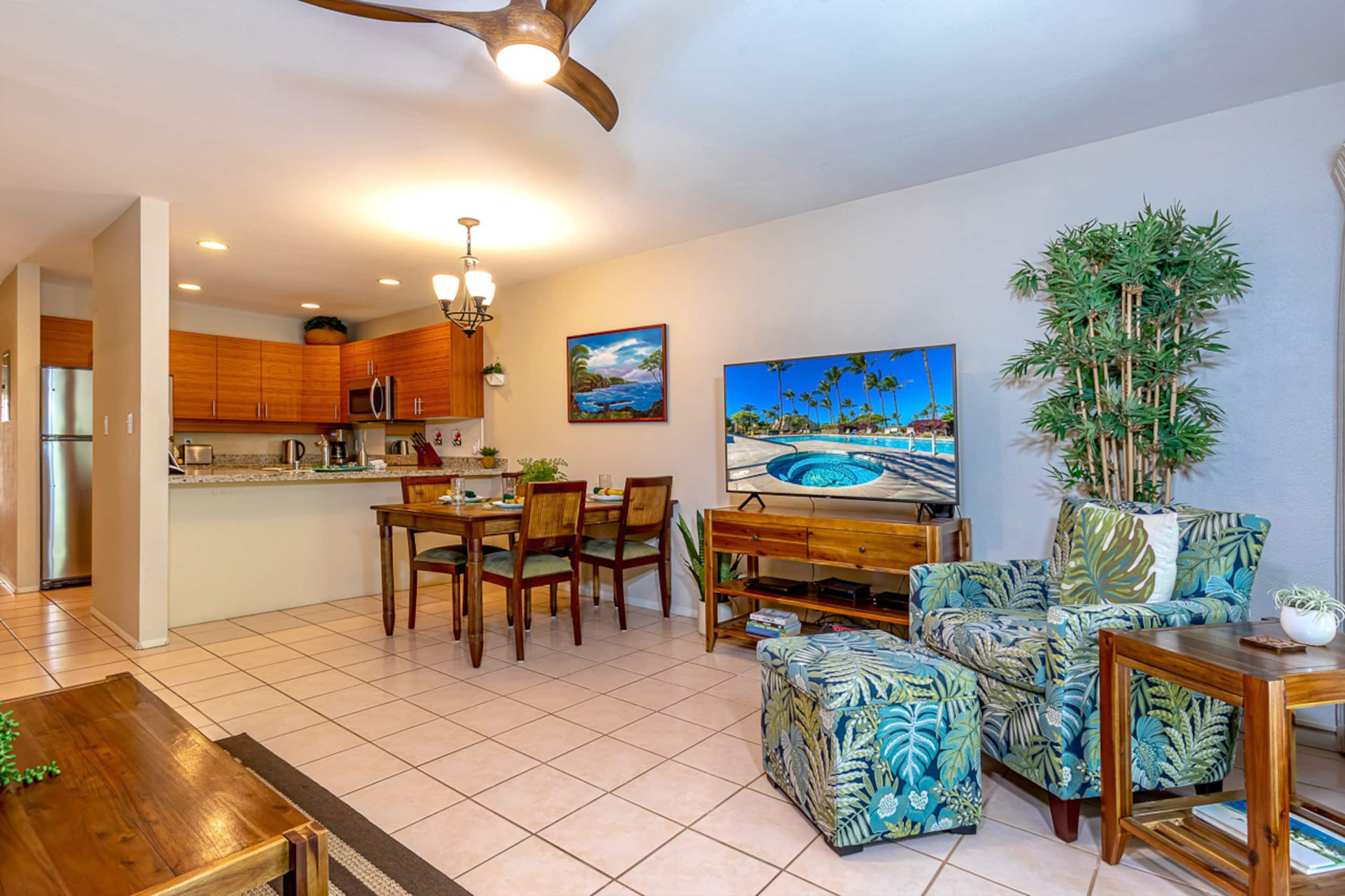 Condo in Kihei · ★4.33 · 1 bedroom · 2 beds · 2 shared baths - Image 11