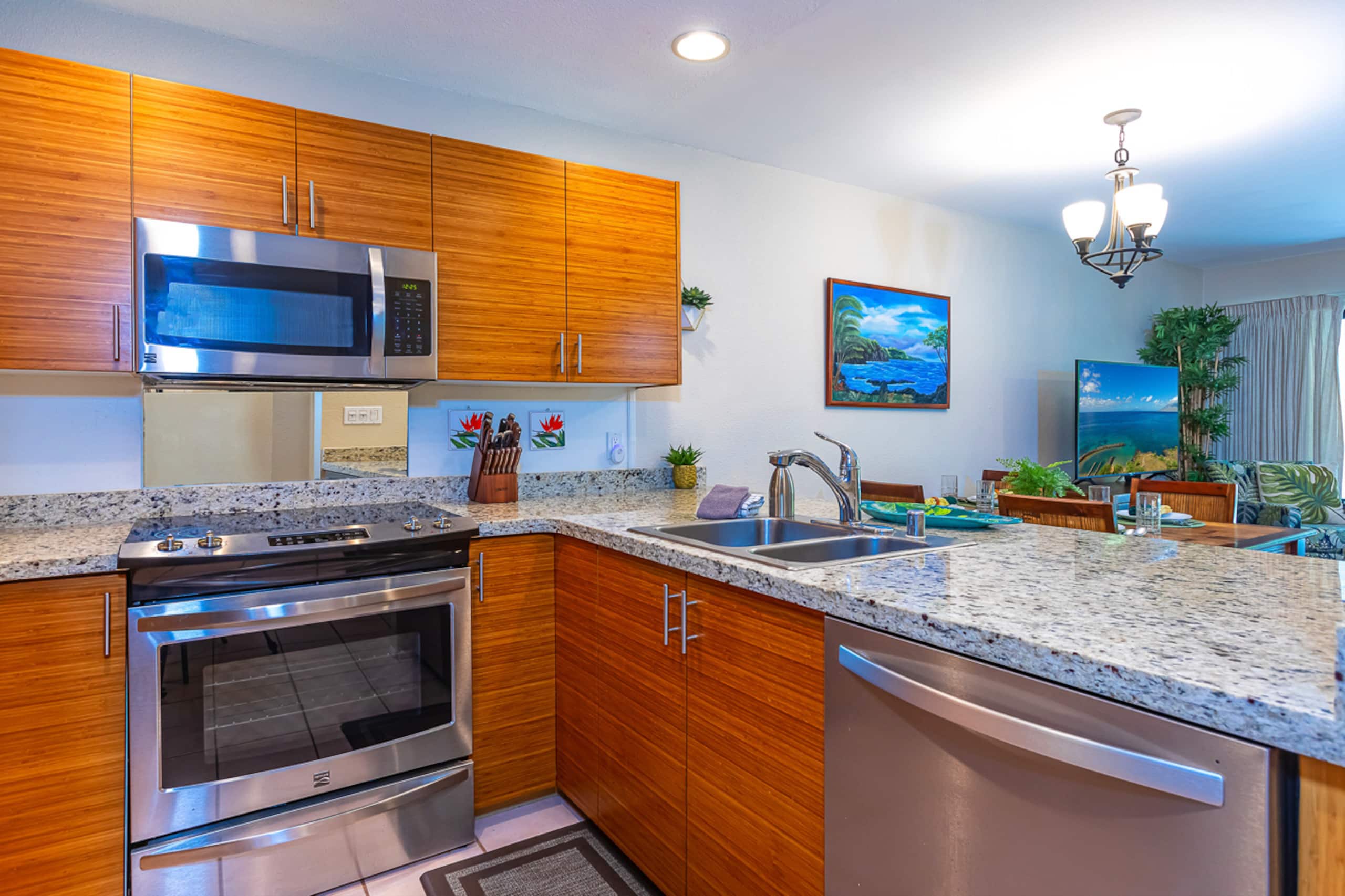 Condo in Kihei · ★4.33 · 1 bedroom · 2 beds · 2 shared baths - Image 3