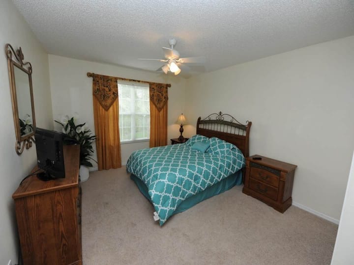 Dhoma kryesore e gjumit 4