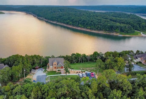 Memory Maker, VIEW, Firepit, Kayaks, No step Entry