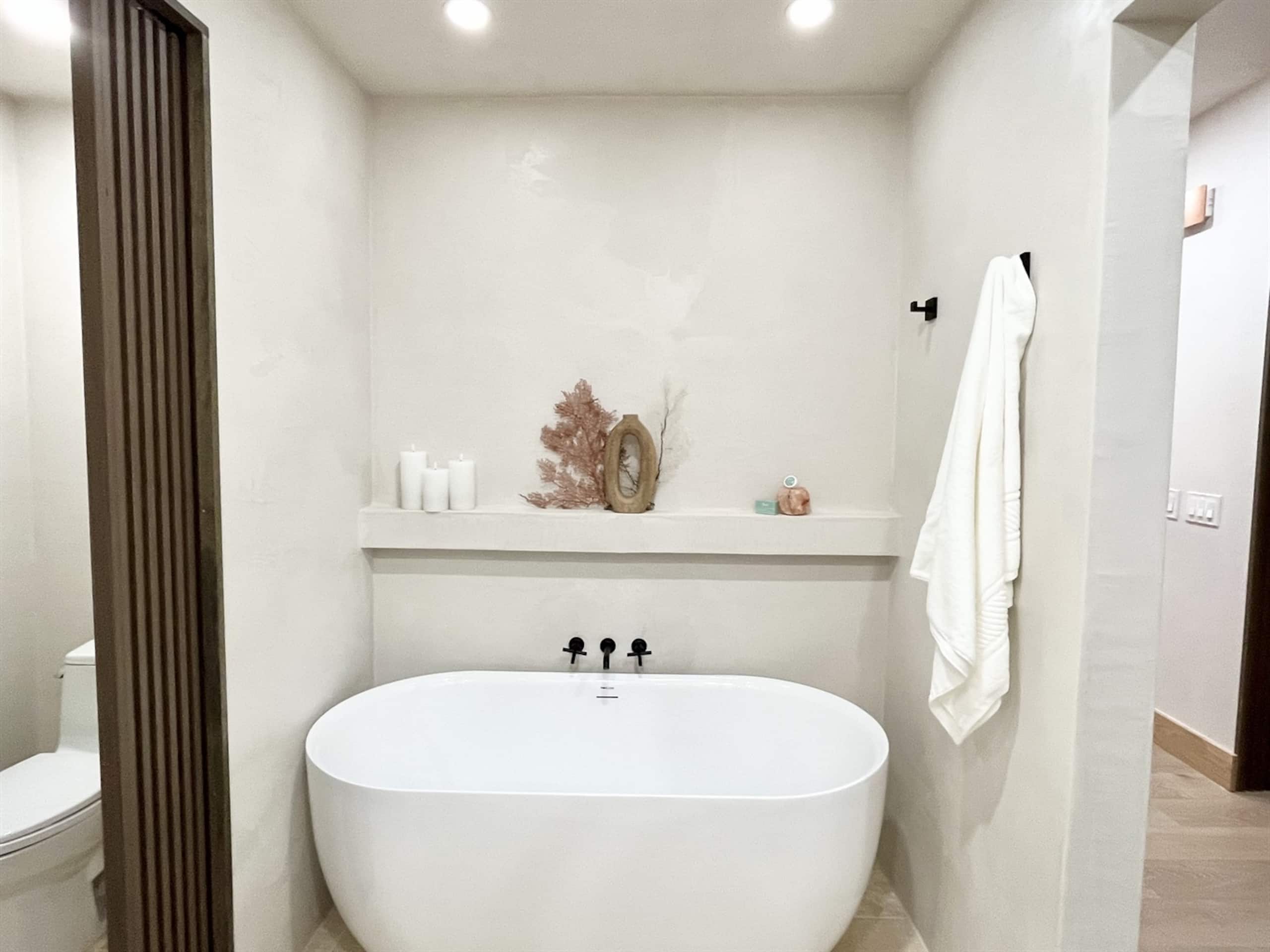 Condo in Wailea · ★4.94 · 1 bedroom · 1 bed · 1 bath - Image 3