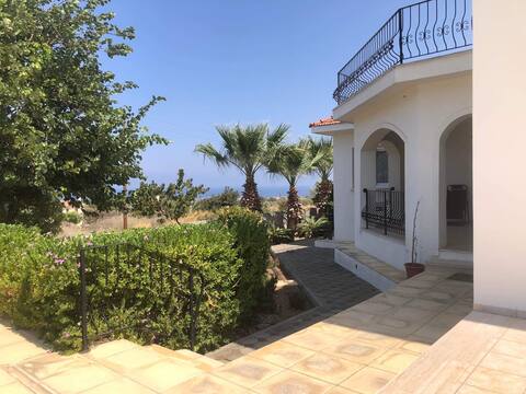 Villa Green Palace, Private pool, Sea & Mountain v