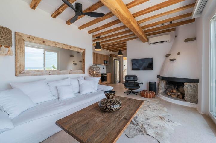 Nomade Villa Psarou 4 bedrooms gallery image 4