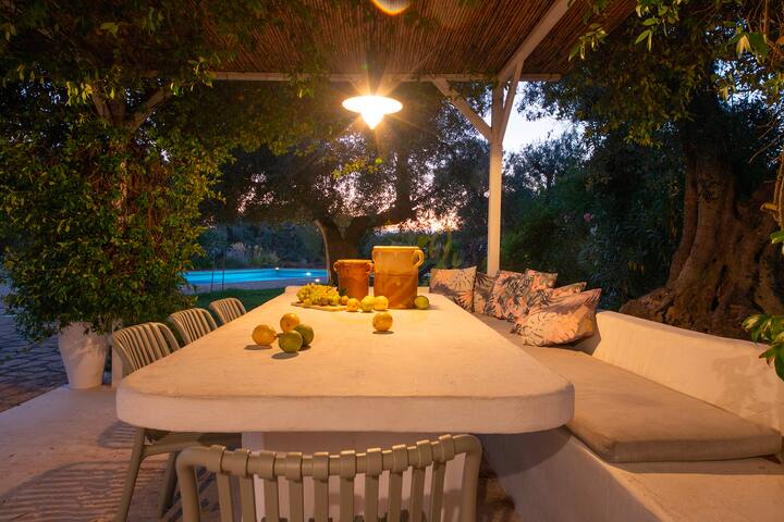 TD Trulli Fico d’India w/ Pool Immersed in Nature gallery image 3