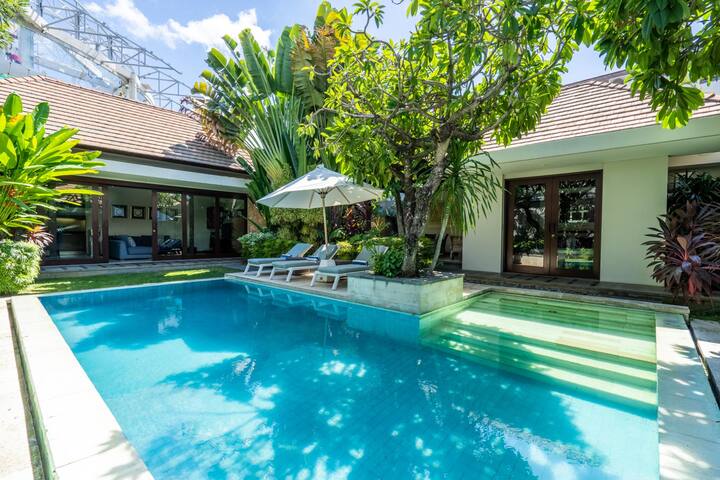 SPACIOUS BEACH VILLA KEJORA 3 I SANUR