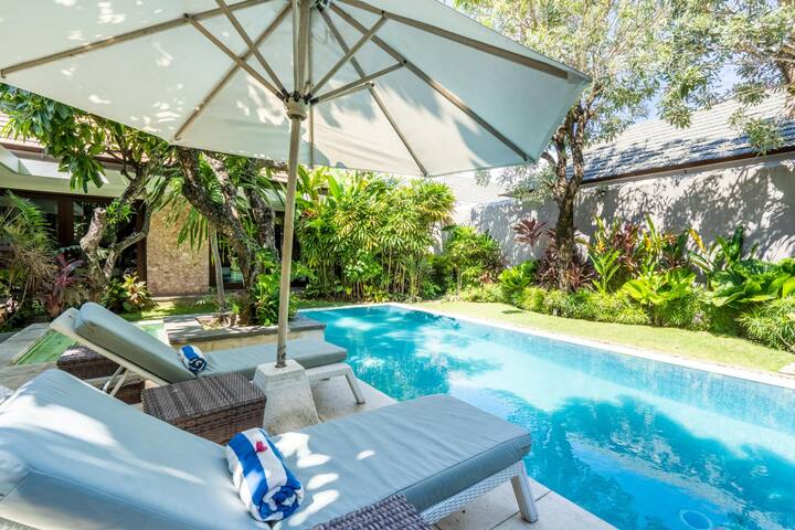SPACIOUS BEACH VILLA KEJORA 3 I SANUR