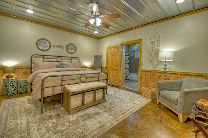 King Suite Bedroom #4 (lower level)