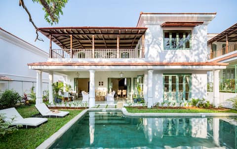 LaMosteiro - Indo-Portuguese Villa with Caretaker