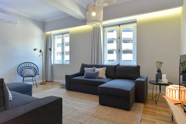 Feel Porto Elegant Townhouse gallery image 4