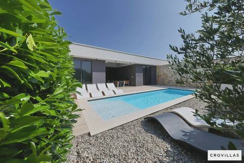 "Villa Salt & Silence 3" on Pasman - Crovillas