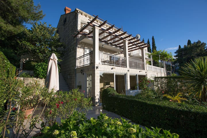 "Villa La Perla" Nearby Dubrovnik - Crovillas - Cavtat