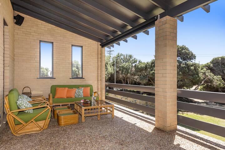 Ocean Close – Spacious Beach House gallery image 3