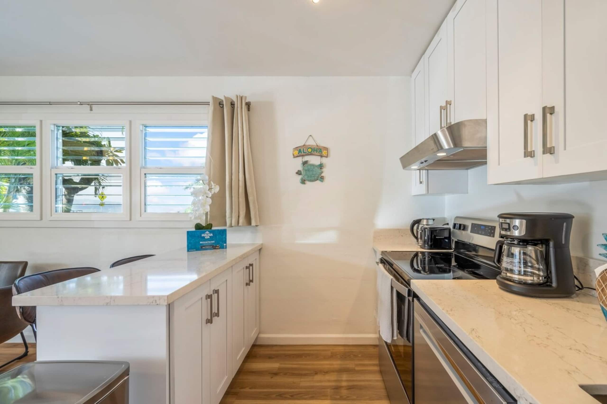 Condo in Kihei · ★4.94 · 1 bedroom · 2 beds · 1 bath - Image 10