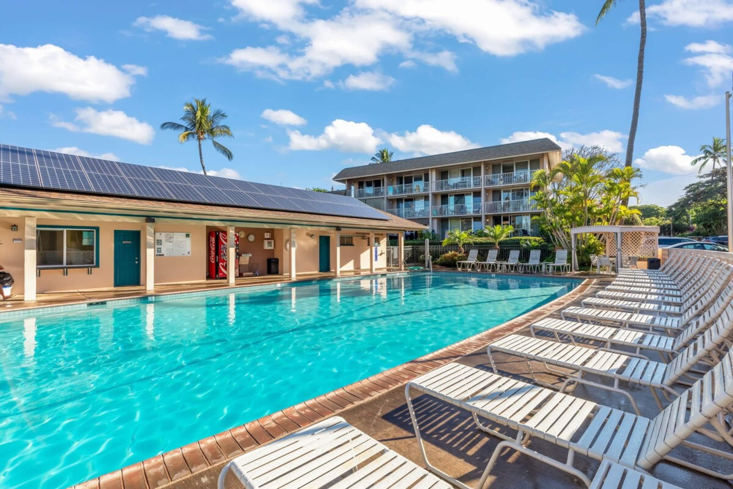 Condo in Kihei · ★4.94 · 1 bedroom · 2 beds · 1 bath - Image 27